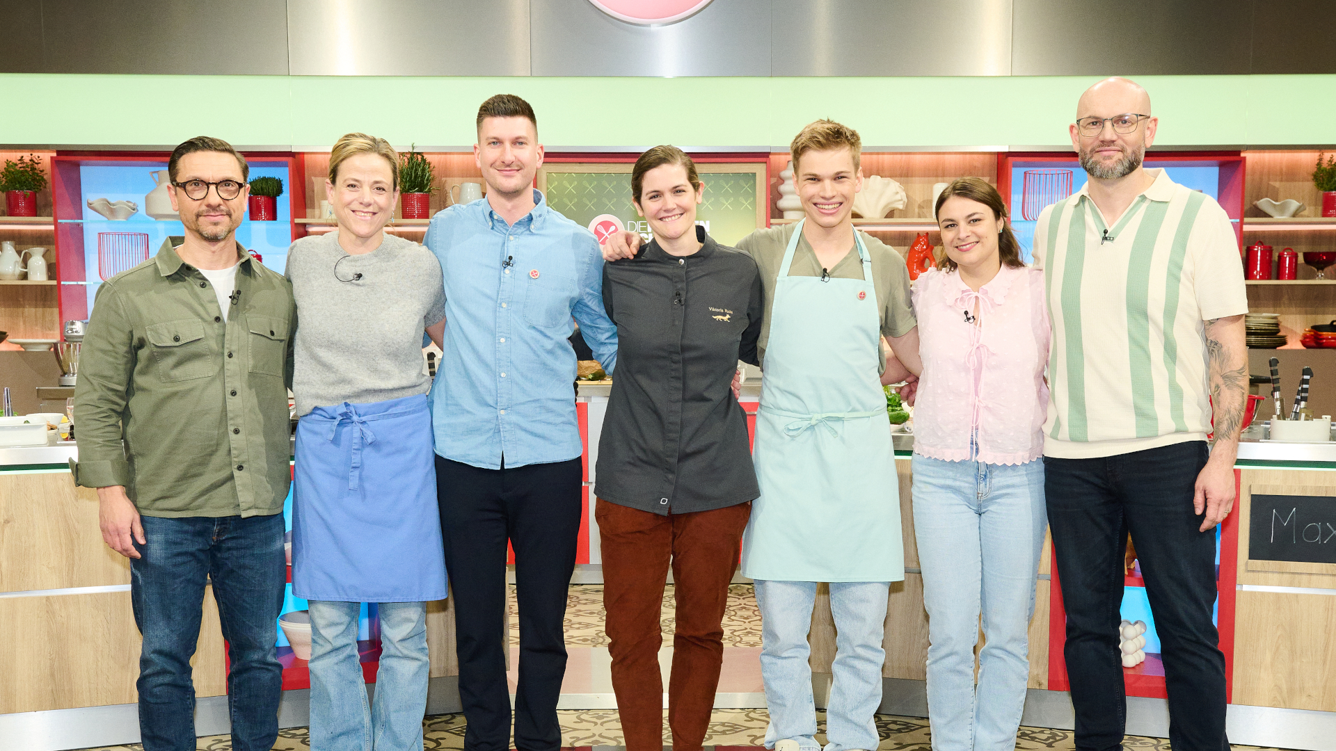 #nivoslider-OdJ4u-400-caption-3